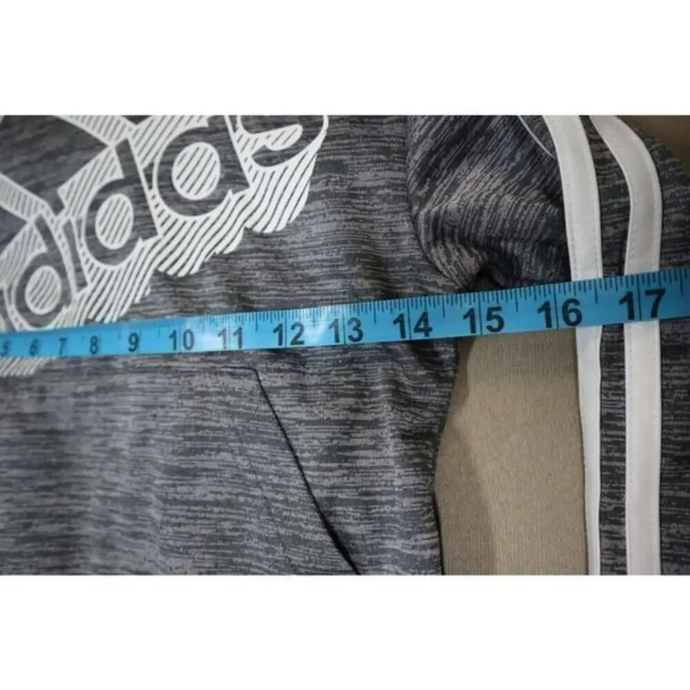 Adidas Boys Grey and‎ Black Hooded Pullover and Pant Set Size 4